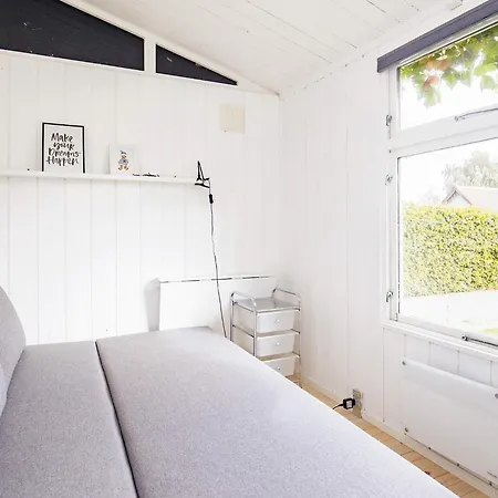 Semesterbostad Cozy Seaside Retreat In Eno-by Traum