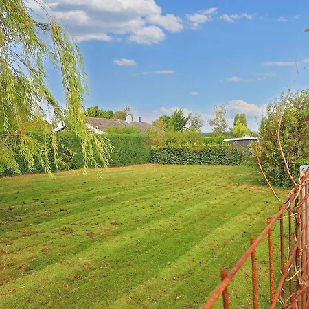 Cozy Seaside Retreat In Eno-by Traum *