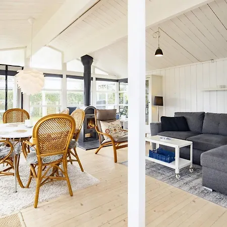 Vi Holiday home *