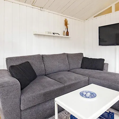 Σπίτι διακοπών Cozy Seaside Retreat In Eno-by Traum *