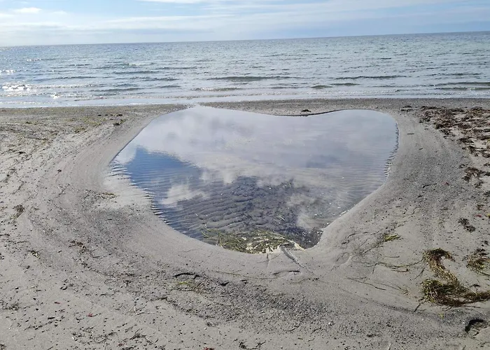 Cozy Seaside Retreat In Eno-by Traum *